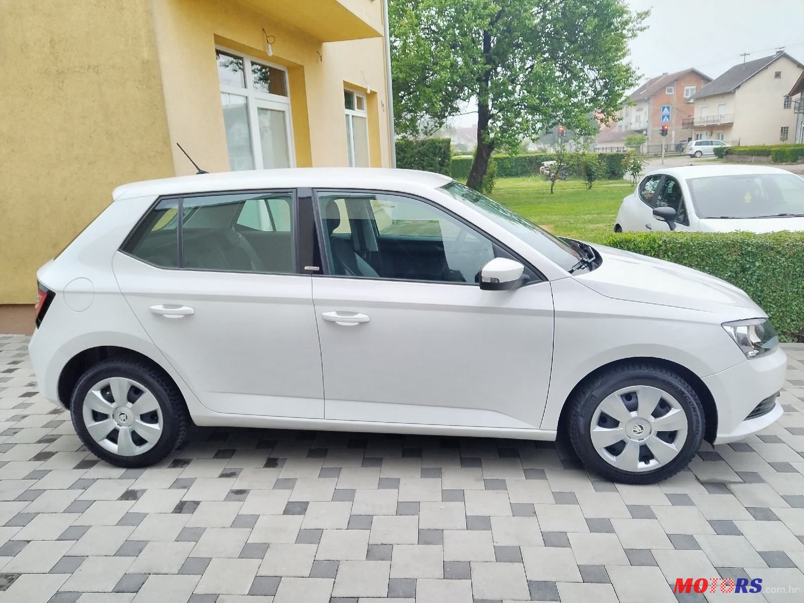 2016' Skoda Fabia 1,0 photo #4