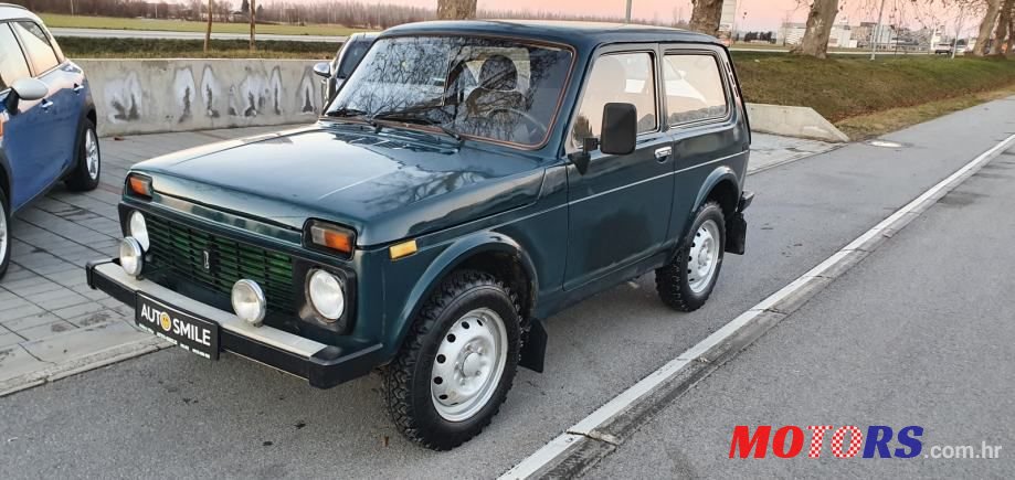 2002' Lada Niva 1700 photo #1