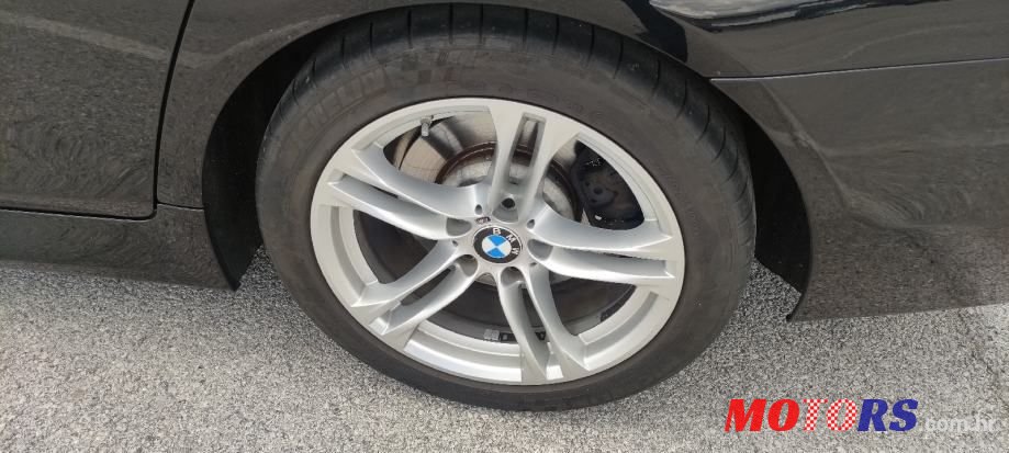 2015' BMW Serija 5 520D All-In-5M photo #3