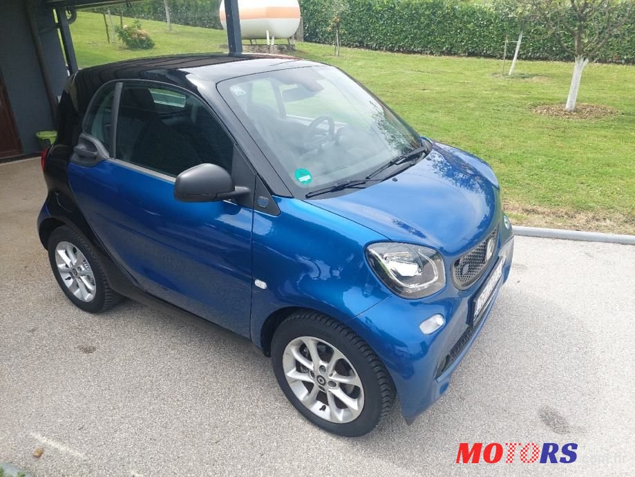 2019' Smart Fortwo Eq photo #5