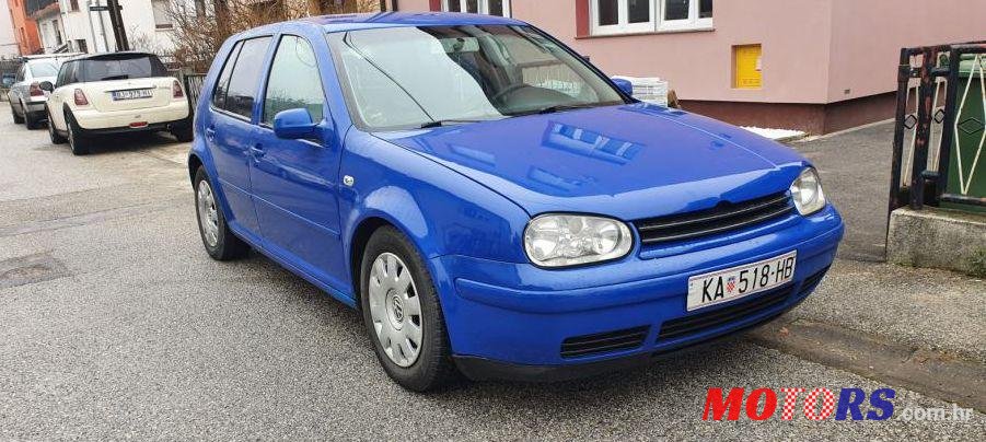 2001' Volkswagen Golf IV 1,9 Tdi photo #1