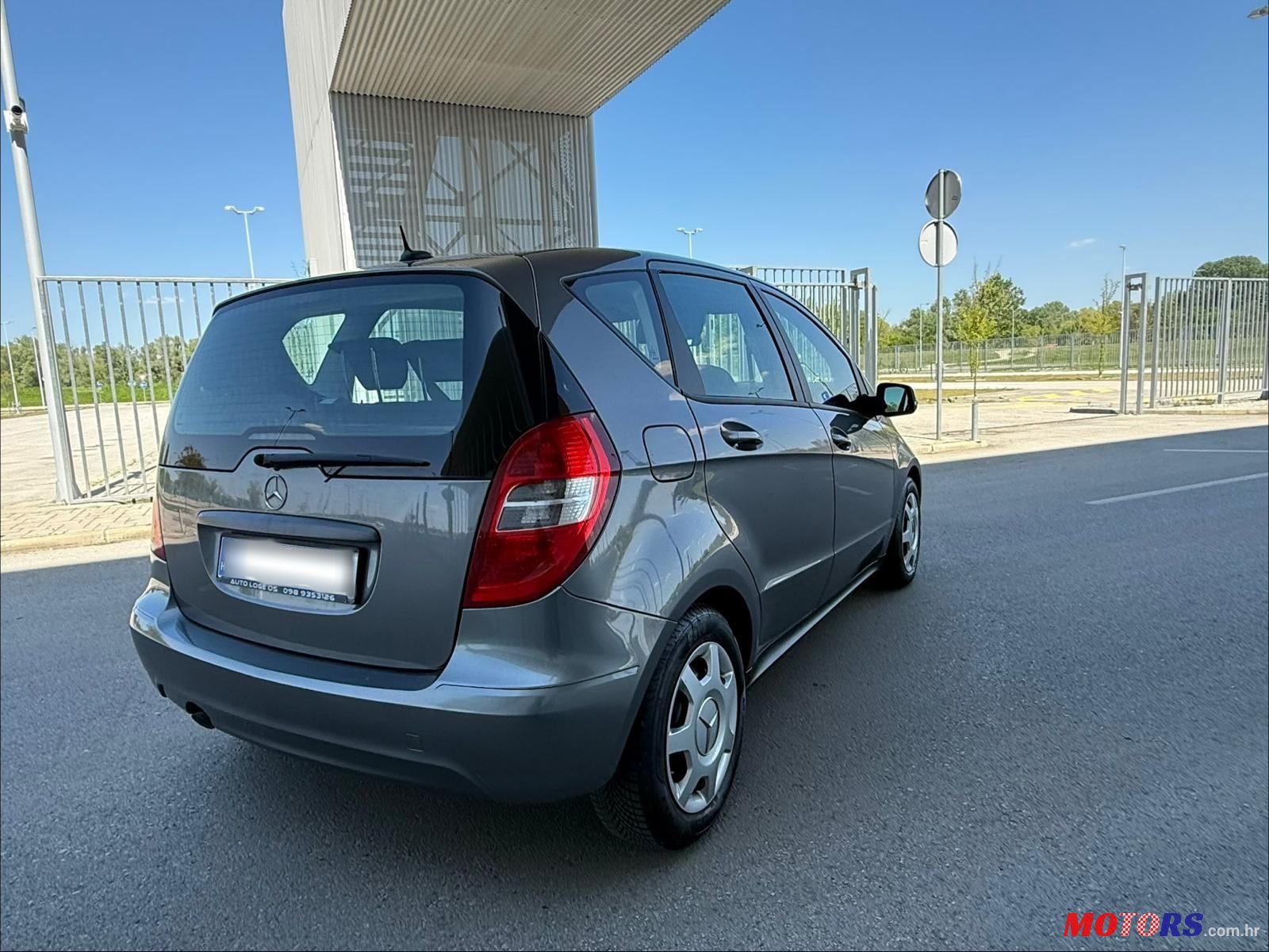 2011' Mercedes-Benz A-Klasa 160 Cdi photo #3