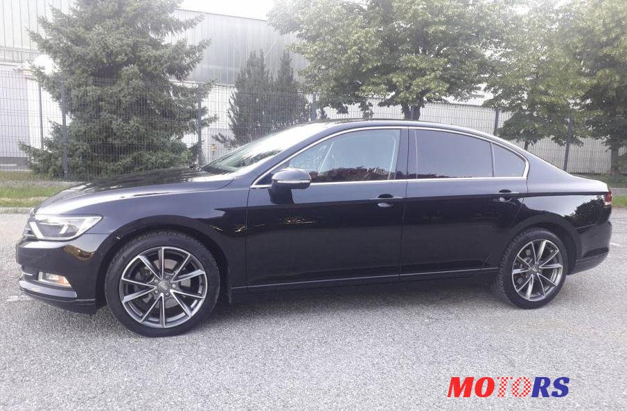 2015' Volkswagen Passat 2,0 Tdi Bmt Dsg photo #1