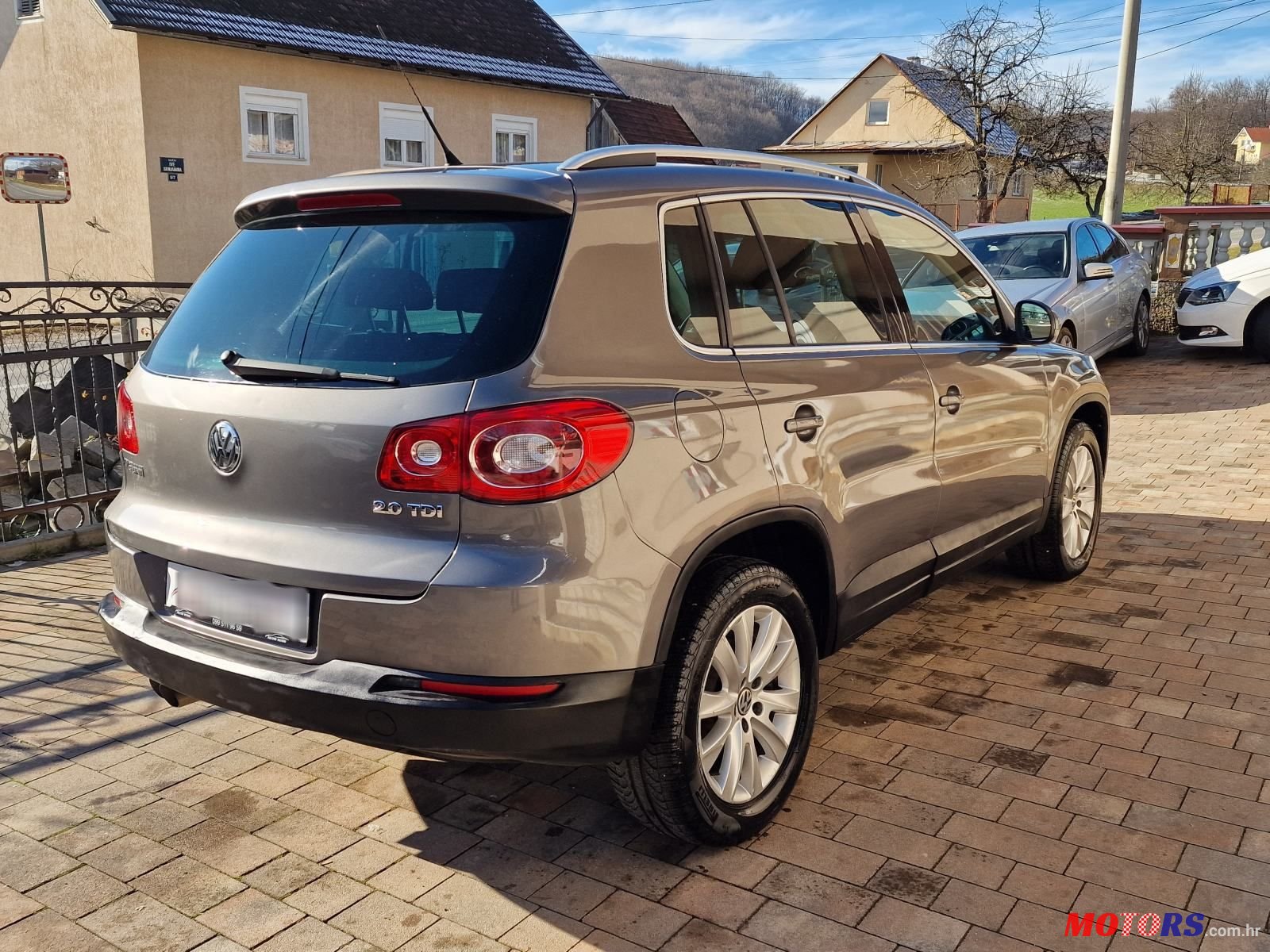 2010' Volkswagen Tiguan 2,0 Tdi photo #3