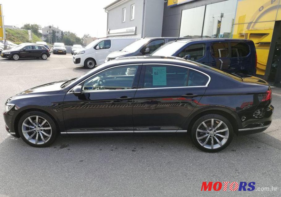 2015' Volkswagen Passat 2,0 Tdi Bmt Dsg photo #1