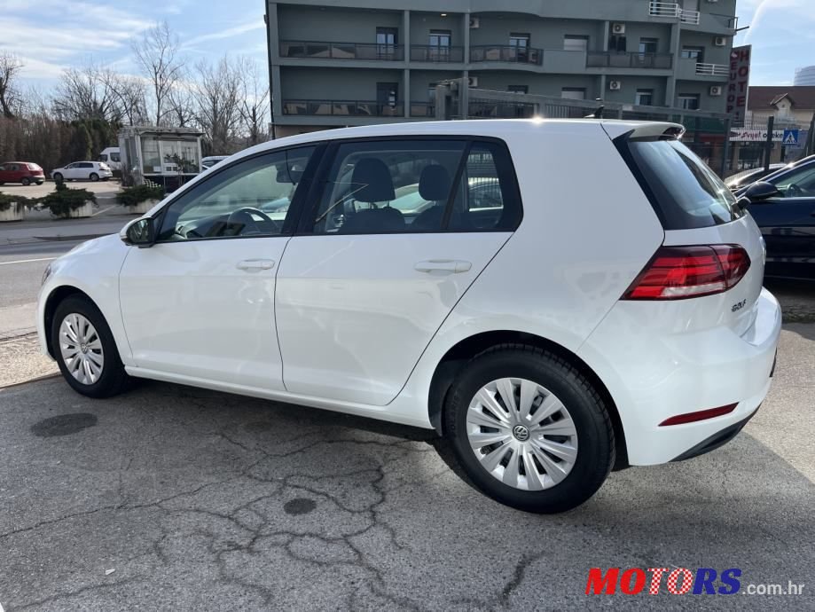 2017' Volkswagen Golf 7 1,6 Tdi photo #4