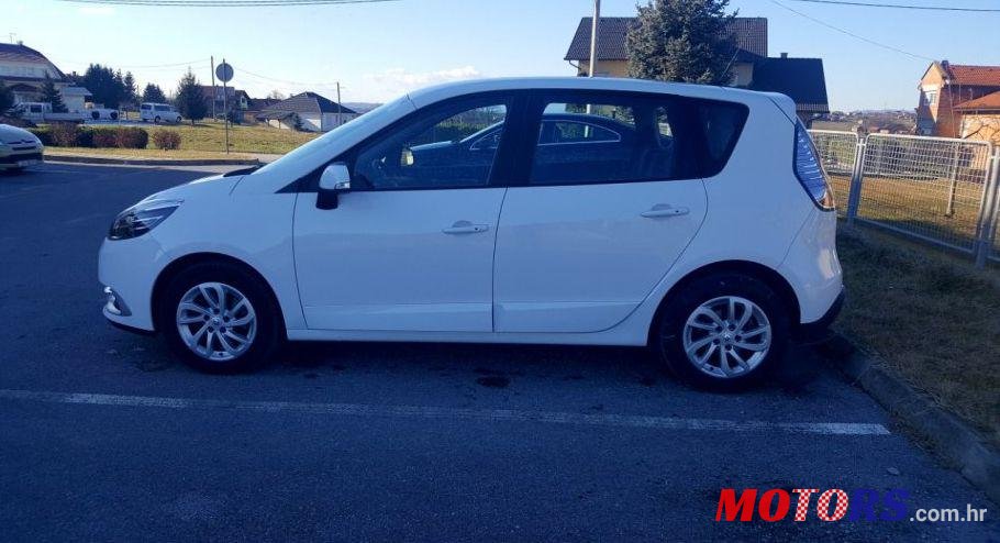 2014' Renault Scenic Dci photo #1