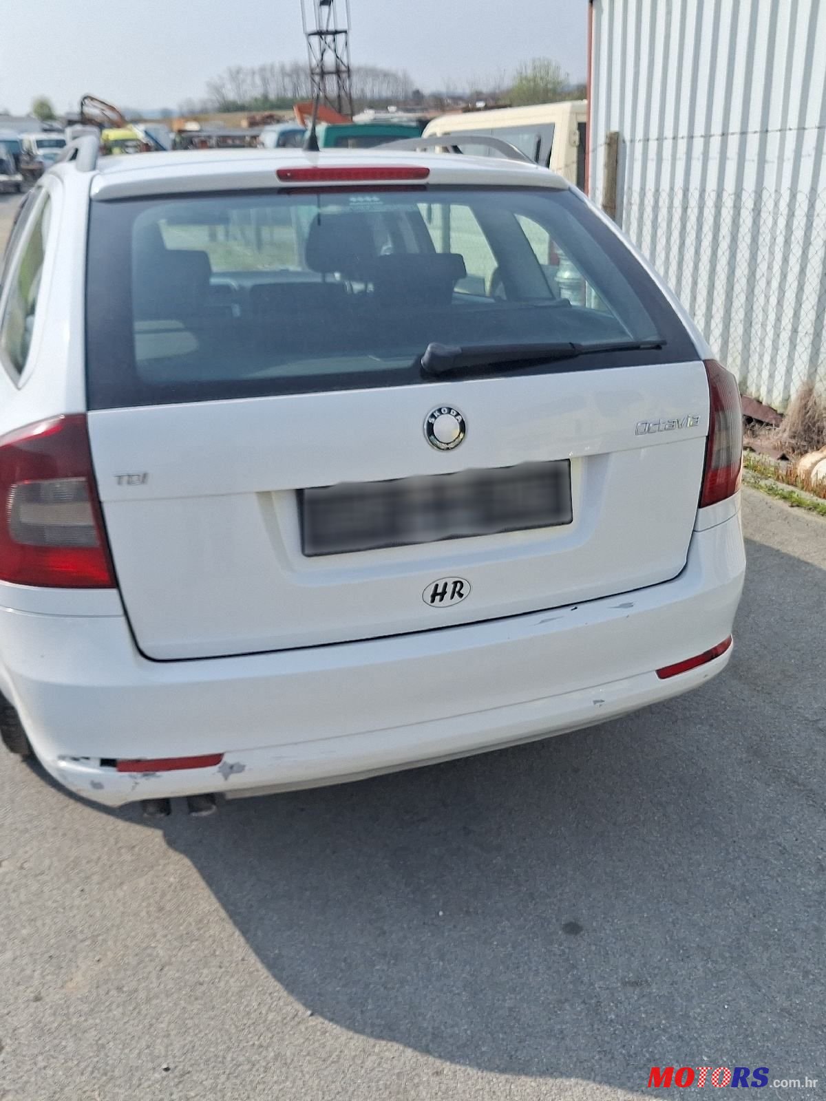 2009' Skoda Octavia Combi photo #4