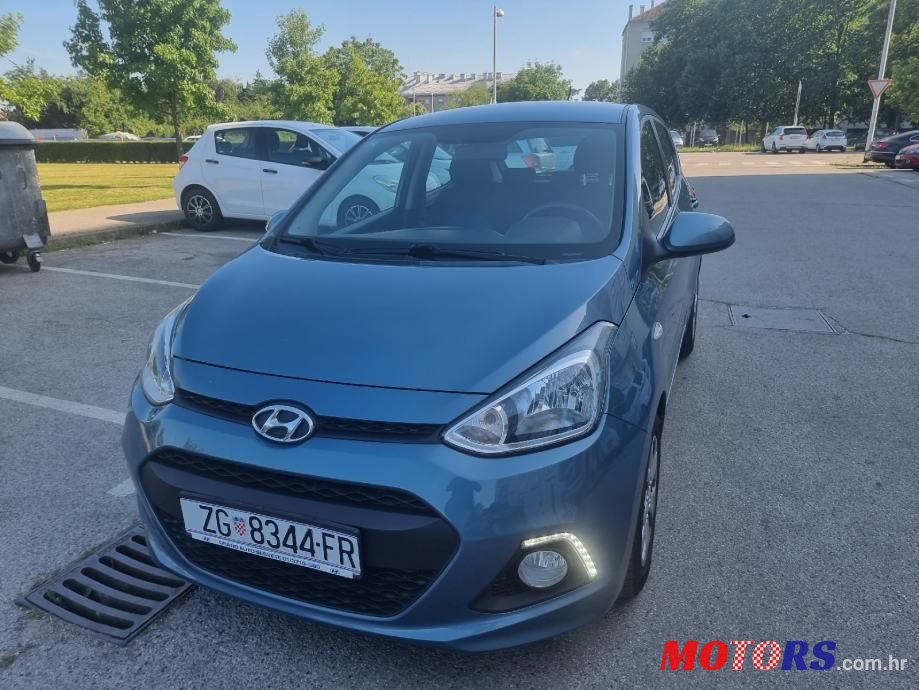 2016' Hyundai i10 1,0 photo #1