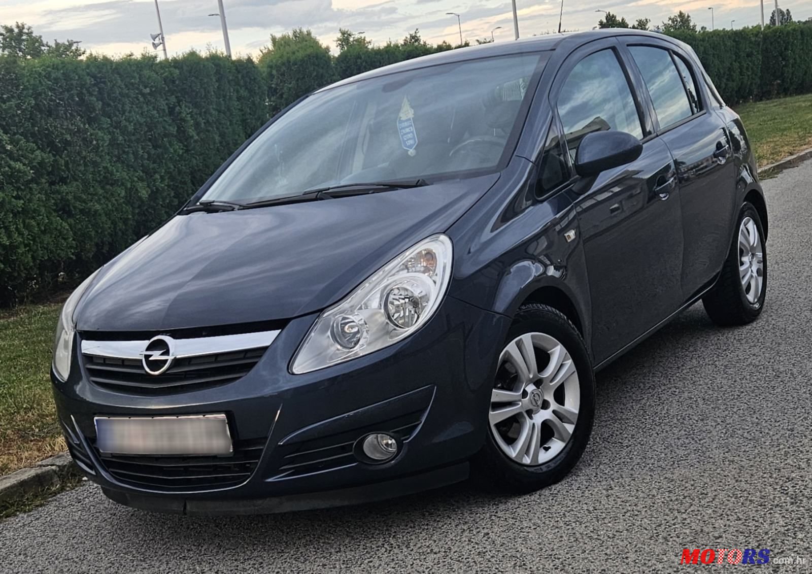 2010' Opel Corsa 111 1,3 Cdti photo #2