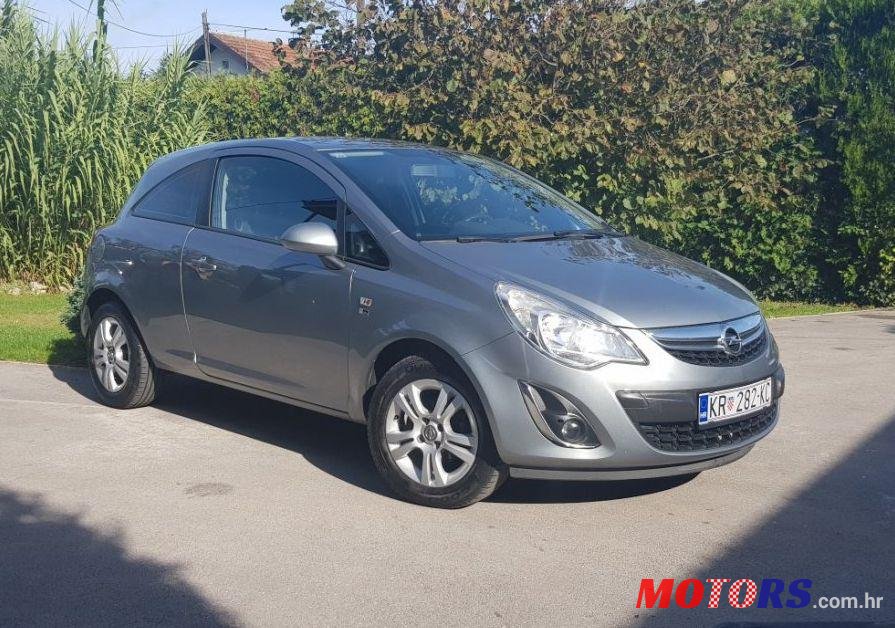 2013' Opel Corsa 1,3 Cdti photo #1