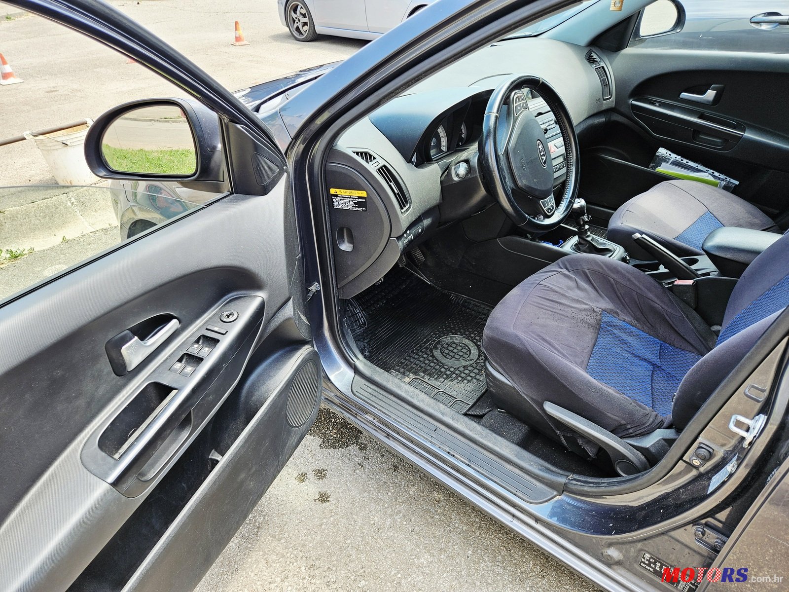 2008' Kia Ceed photo #6