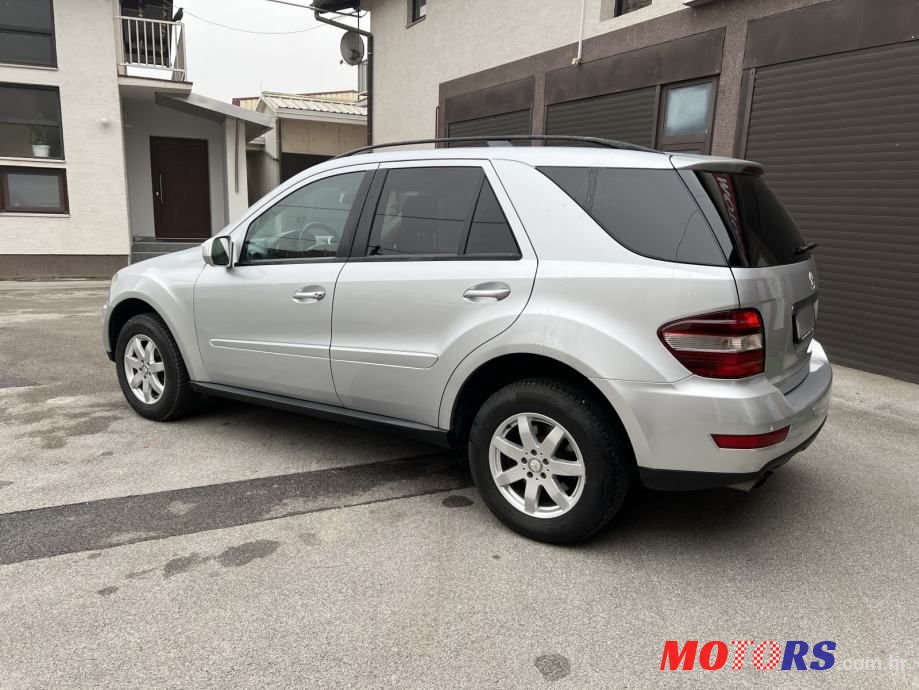 2008' Mercedes-Benz Ml 320 Cdi photo #5