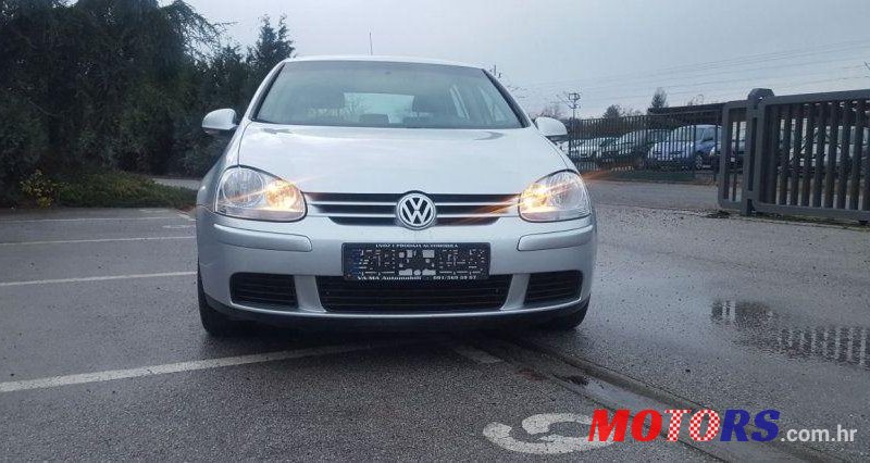 2008' Volkswagen Golf V 1,9 Tdi photo #1