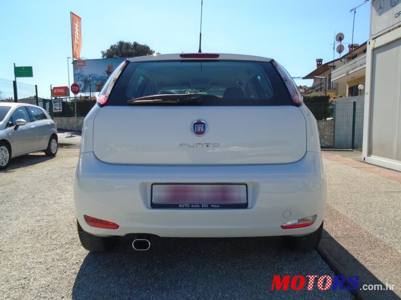 2014' Fiat Punto 1,3 Multijet 16V photo #4