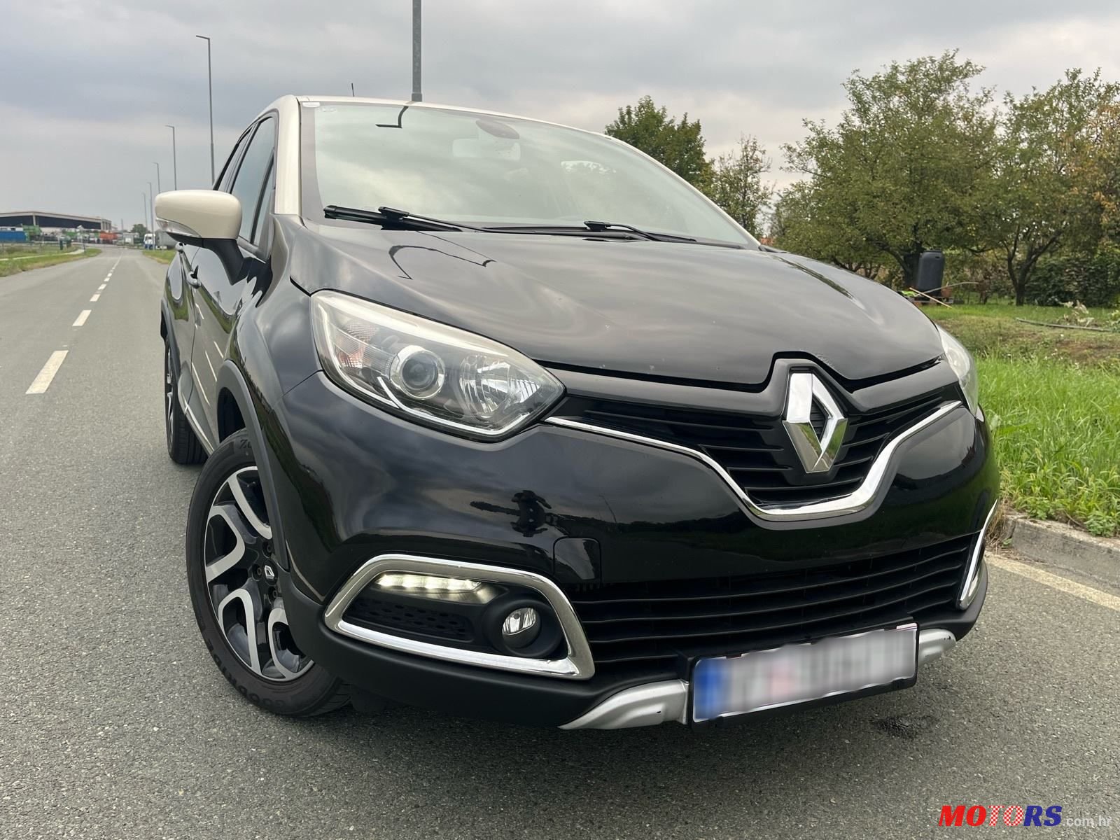 2015' Renault Captur Tce 90 photo #2