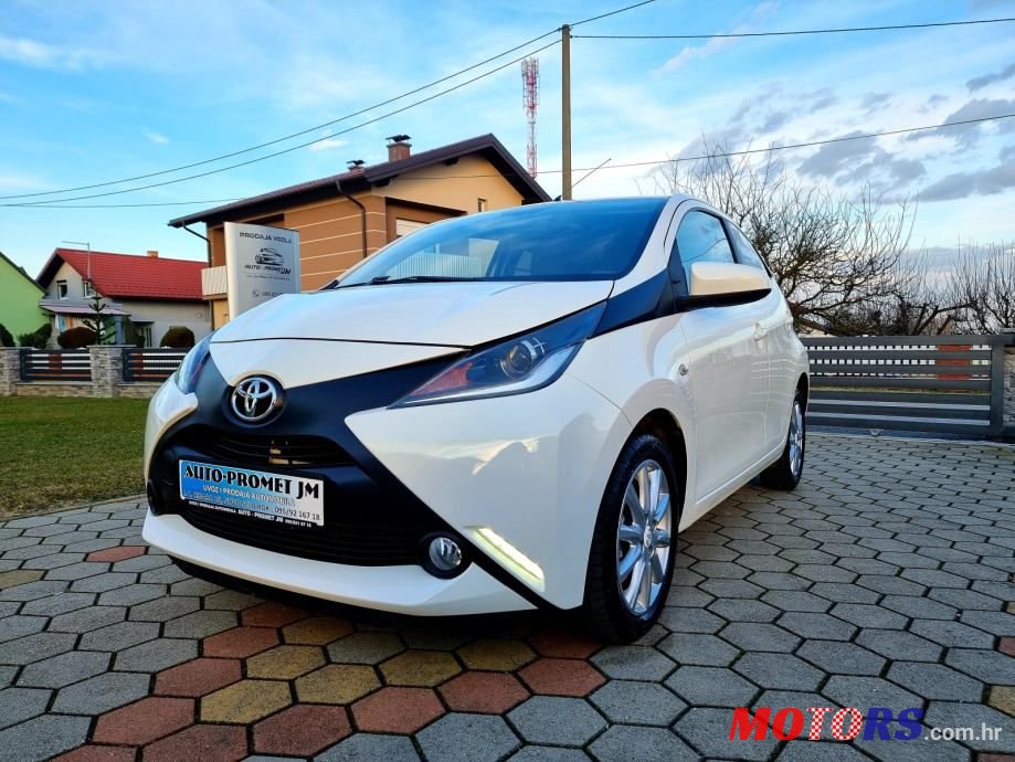 2015' Toyota Aygo photo #1