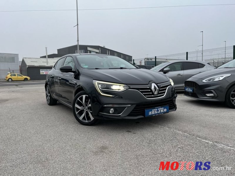 2015' Renault Megane Dci 130 Gt photo #6