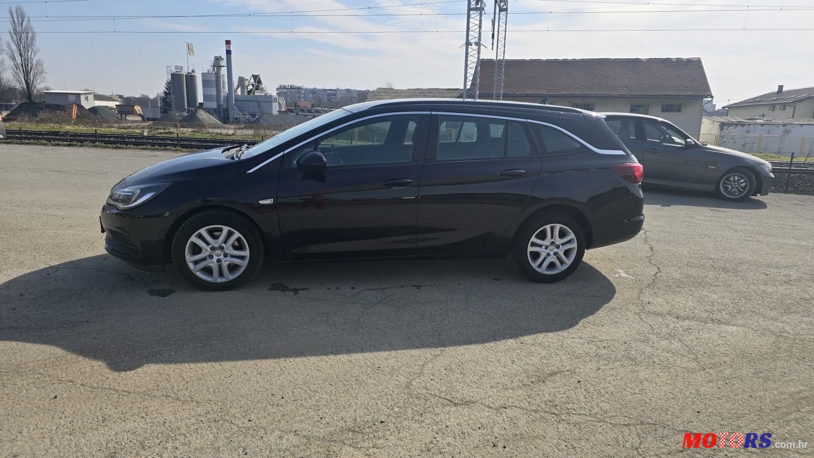 2019' Opel Astra Karavan photo #2