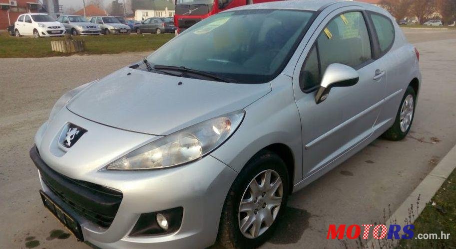 2011' Peugeot 207 1,4 Hdi photo #1