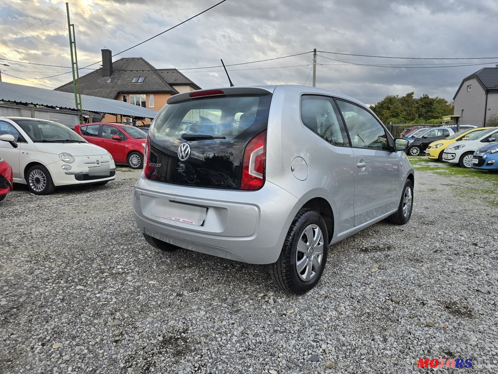2015' Volkswagen Up! 1,0 Up! photo #5