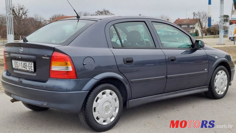 2006' Opel Astra 1,4 16V photo #2