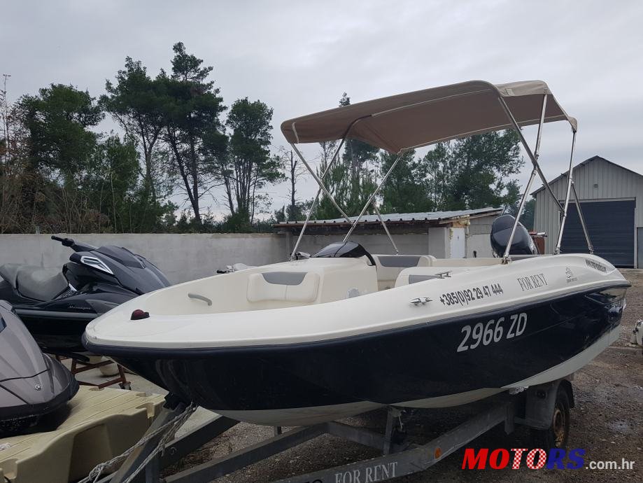 2016' Bayliner Element photo #1