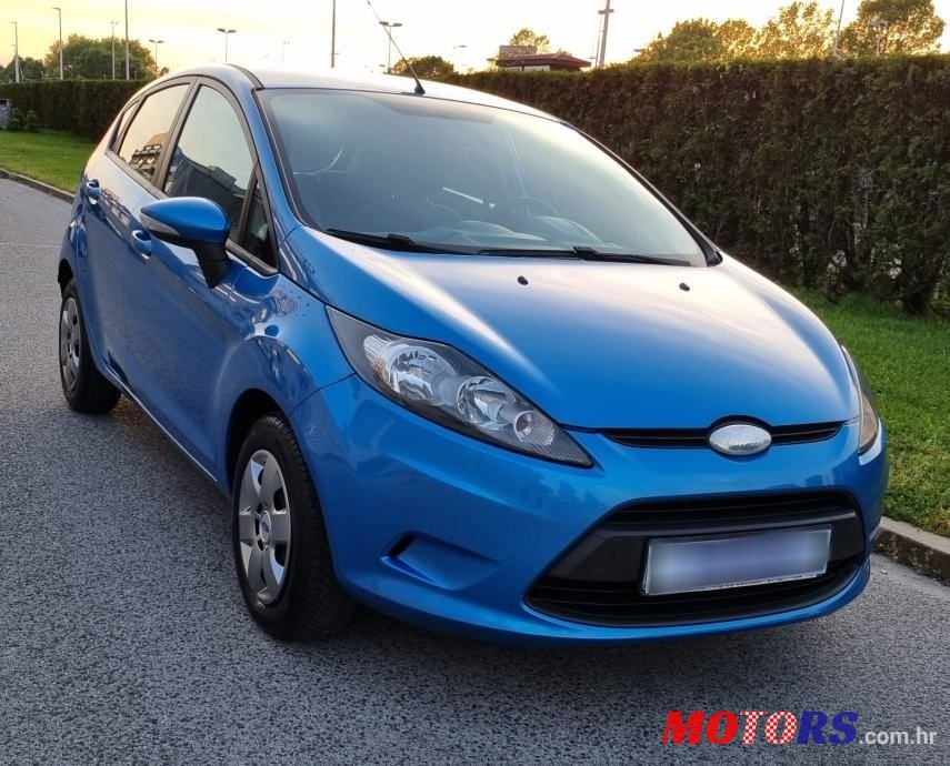 2010' Ford Fiesta 1,4 16V photo #2