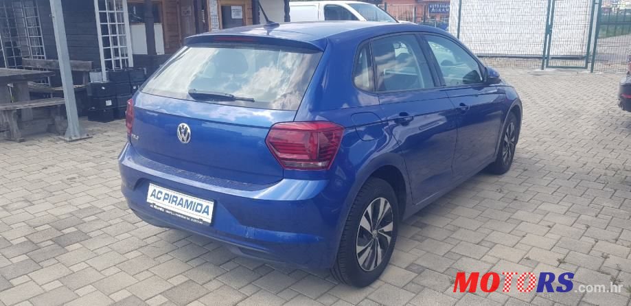 2019' Volkswagen Polo photo #4