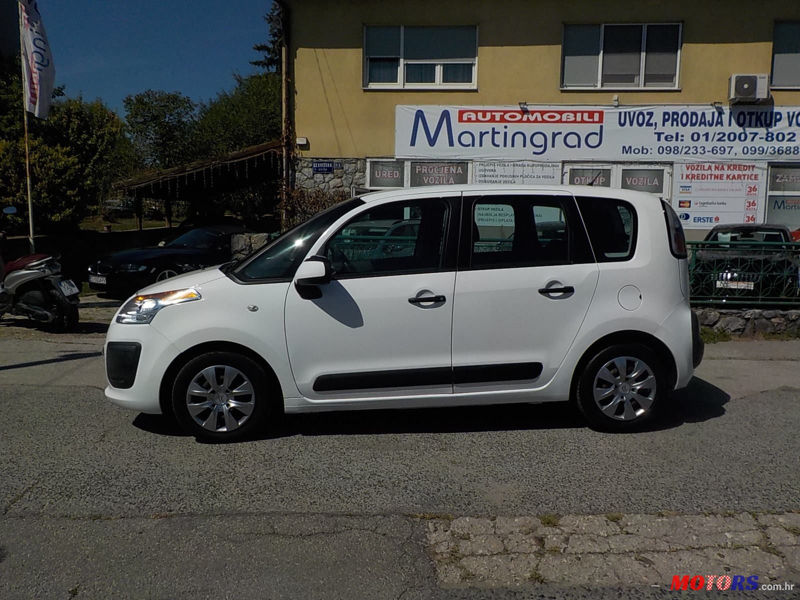 2013' Citroen C3 Picasso photo #5