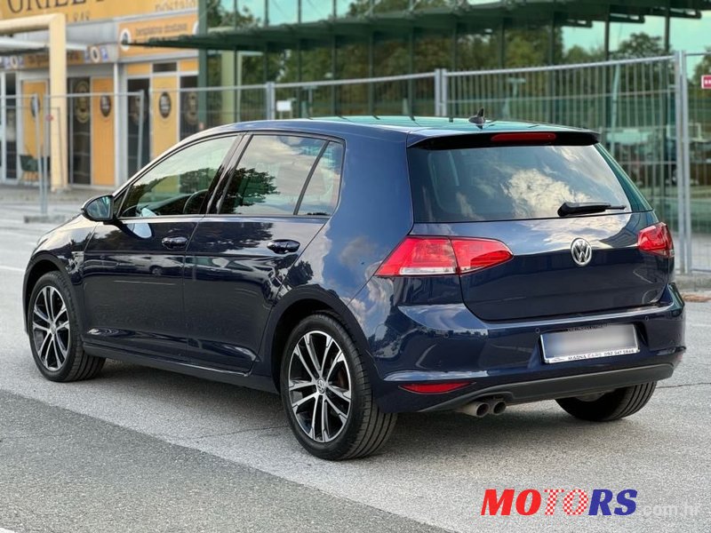 2015' Volkswagen Golf VII 2,0 Tdi Bmt photo #3