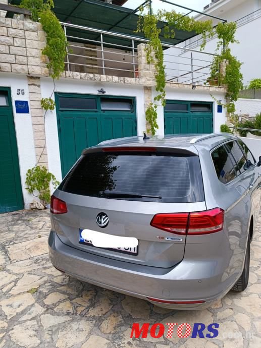 2015' Volkswagen Passat Variant photo #2