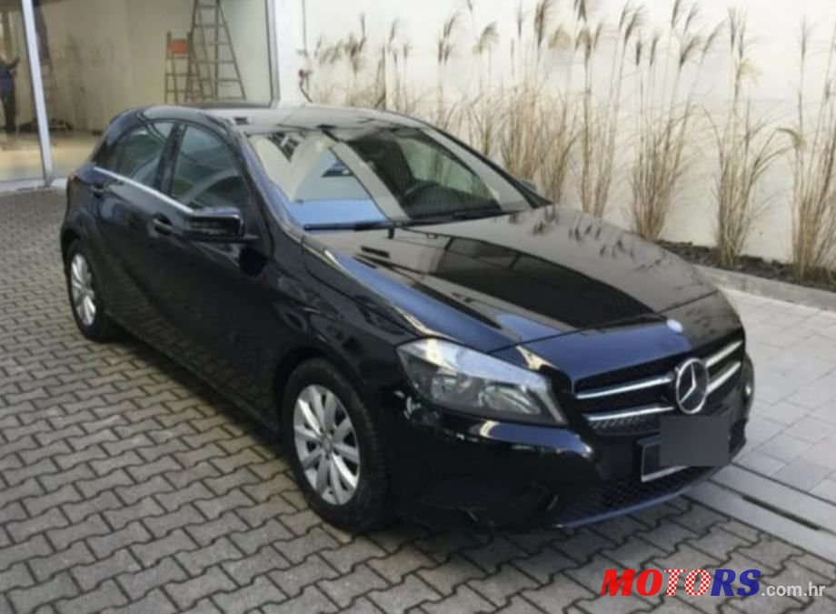 2013' Mercedes-Benz A-Klasa 180 photo #1
