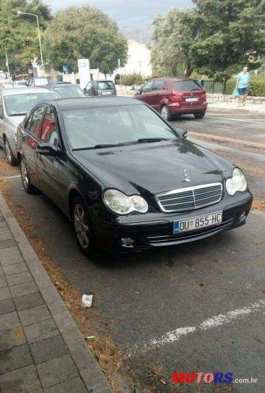2005' Mercedes-Benz C-Klasa 220 photo #1