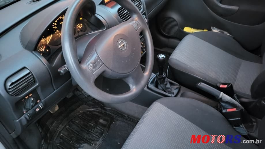 2005' Opel Corsa 1,2 16V photo #3