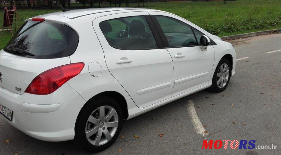 2008' Peugeot 308 1,6 HDi photo #2