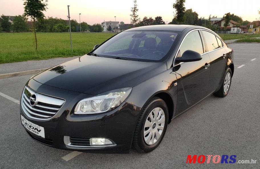 2011' Opel Insignia 2,0 Cdti photo #1