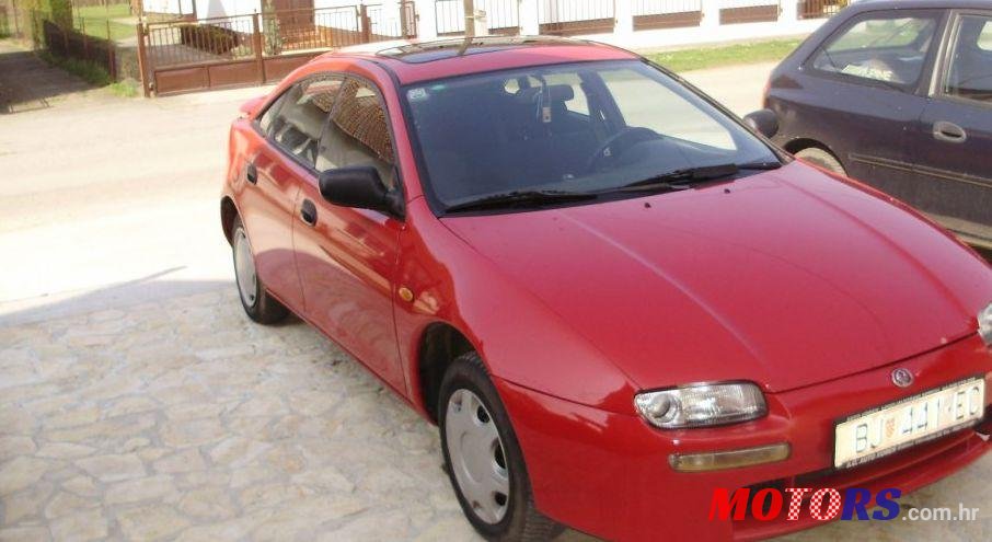 1995' Mazda 323 F 1,5 I photo #1