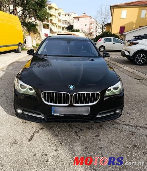 2013' BMW Serija 5 520D photo #1