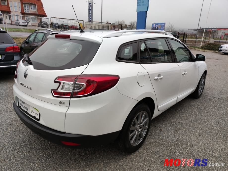 2015' Renault Megane Grandtour Dci 95 photo #6