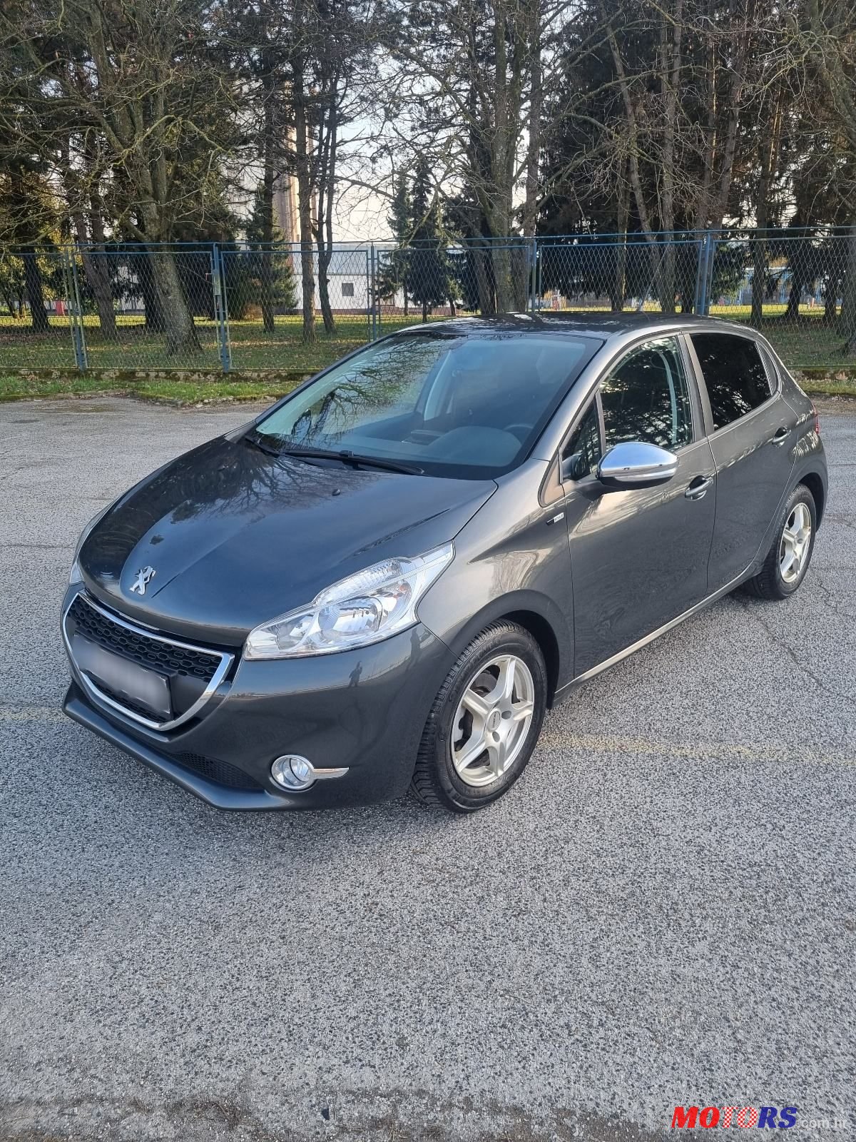 2015' Peugeot 208 1,2 Puretech photo #2