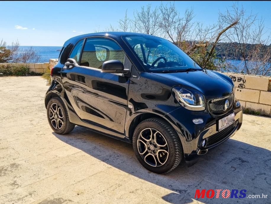 2018' Smart Fortwo photo #6