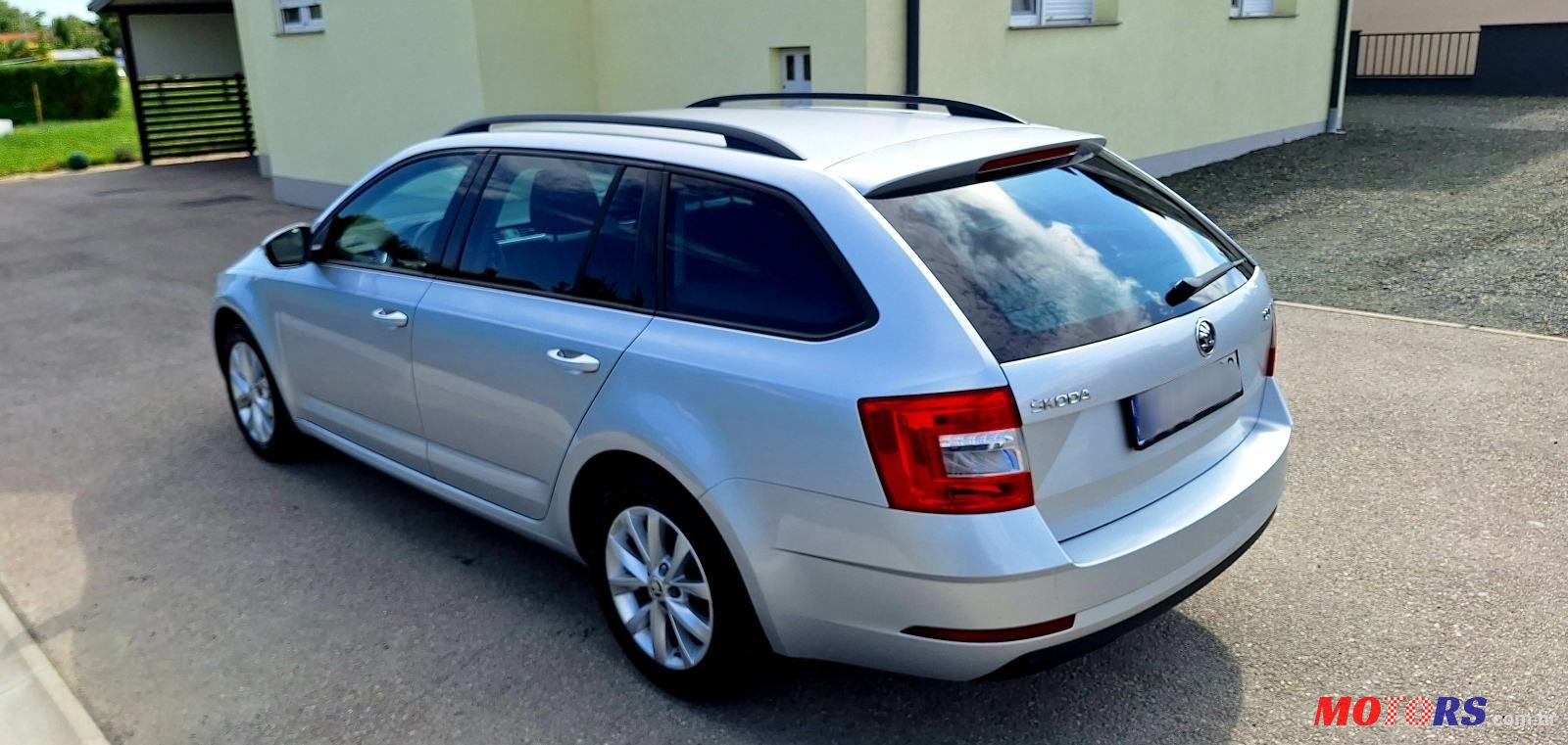 2019' Skoda Octavia Combi photo #3