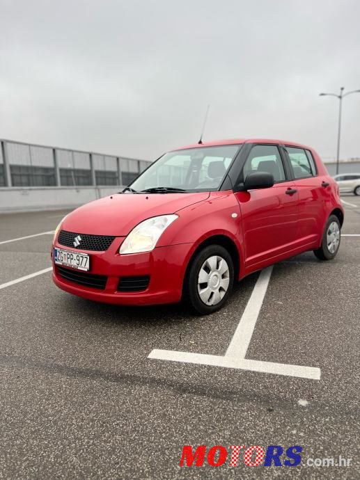 2009' Suzuki Swift 1,3 photo #1