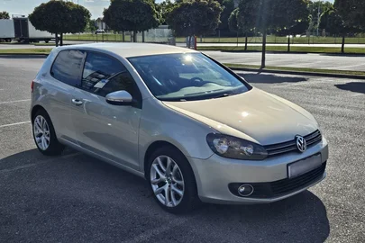 2010' Volkswagen Golf VI 1,6 Tdi