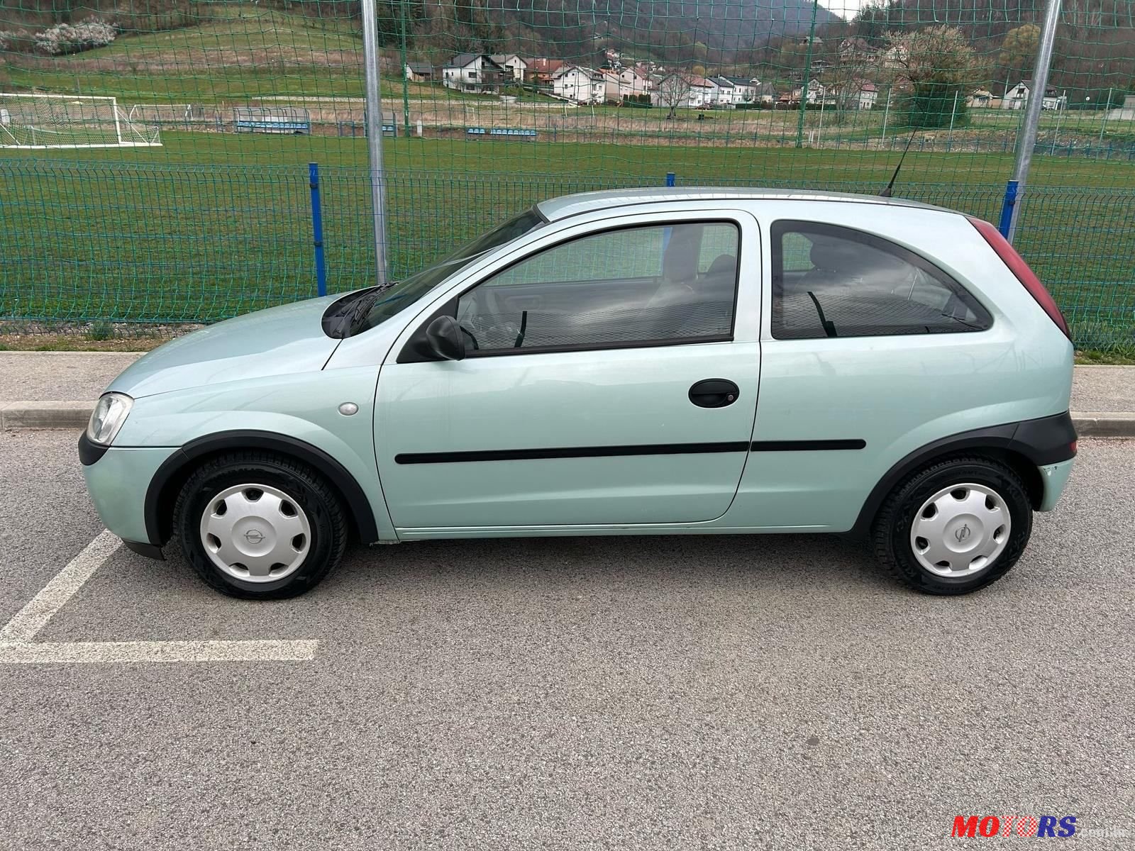 2002' Opel Corsa 1,2 16V photo #3