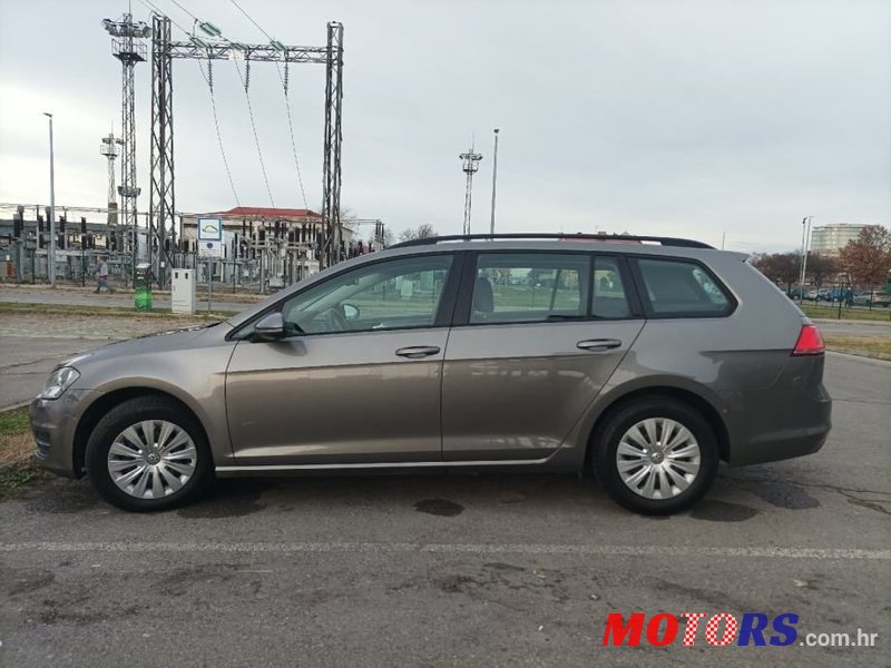 2014' Volkswagen Golf 7 Variant photo #2