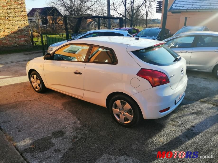 2009' Kia Pro Ceed 1,4 Lx photo #5