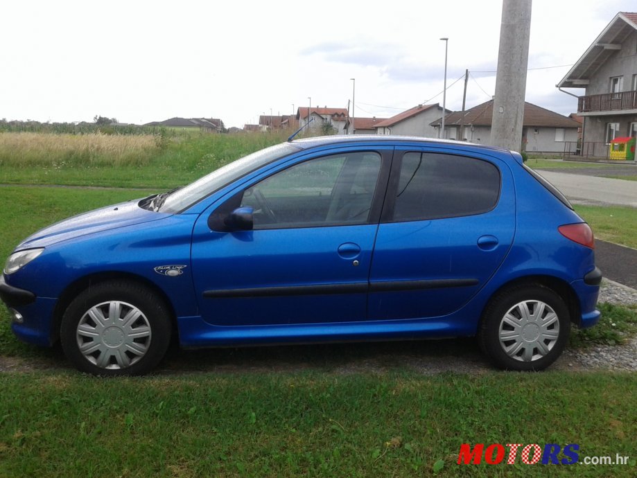 2004' Peugeot 206 photo #1