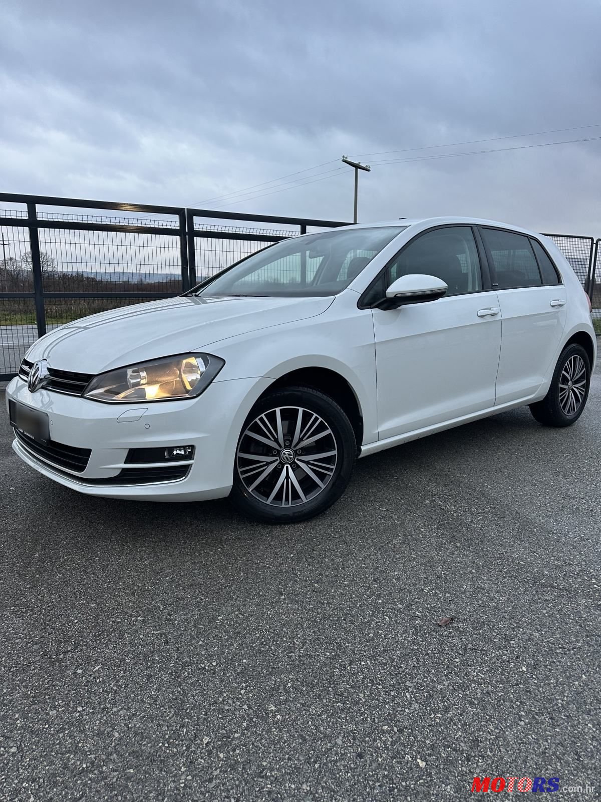 2016' Volkswagen Golf VII photo #1